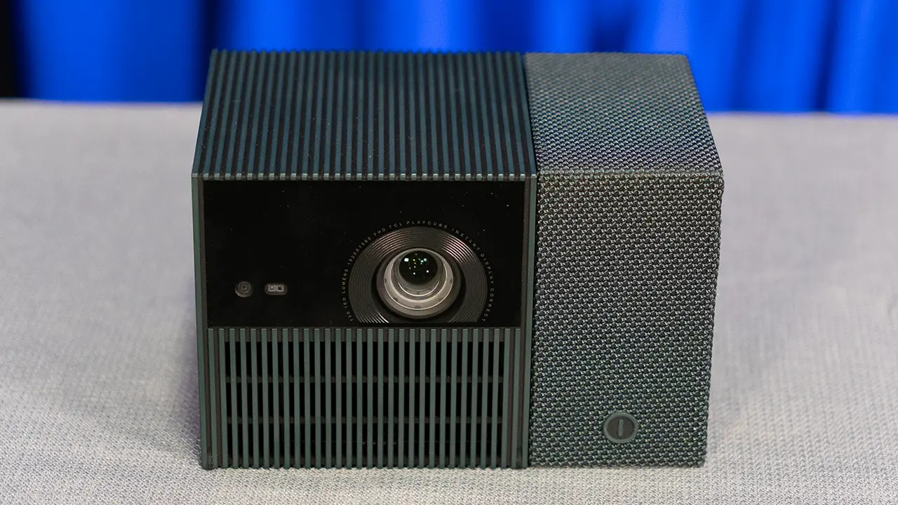 TCL PlayCube Projector - Projector Reviews - Images