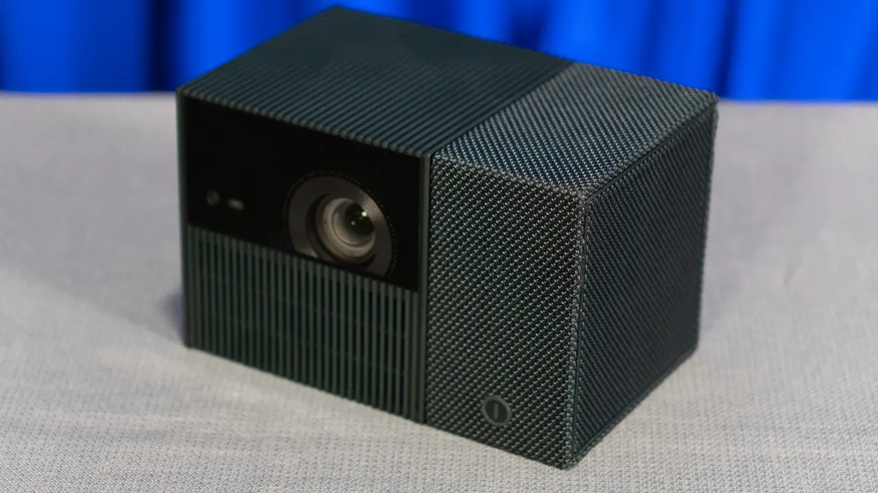 TCL PlayCube Projector - Projector Reviews - Images