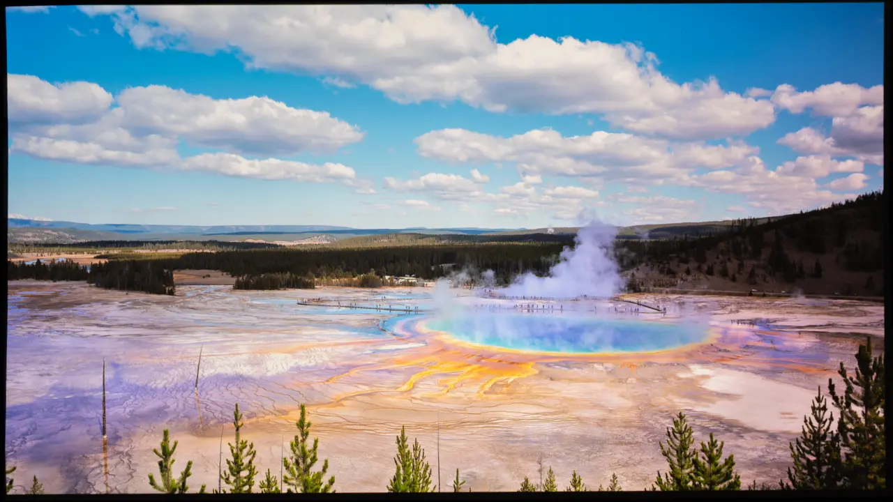 BenQ W5850 Picture Quality - Projector Reviews - Images