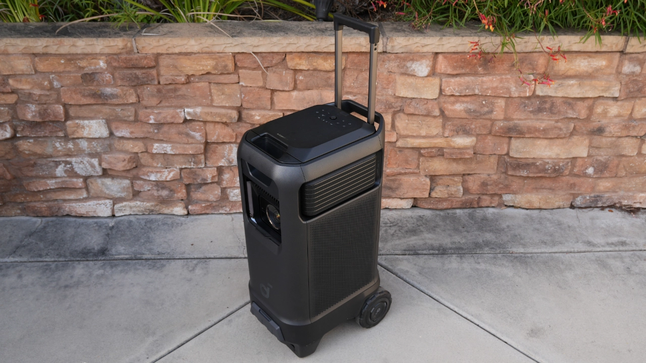 Nebula_X1_Pro_PJBProdShot#2