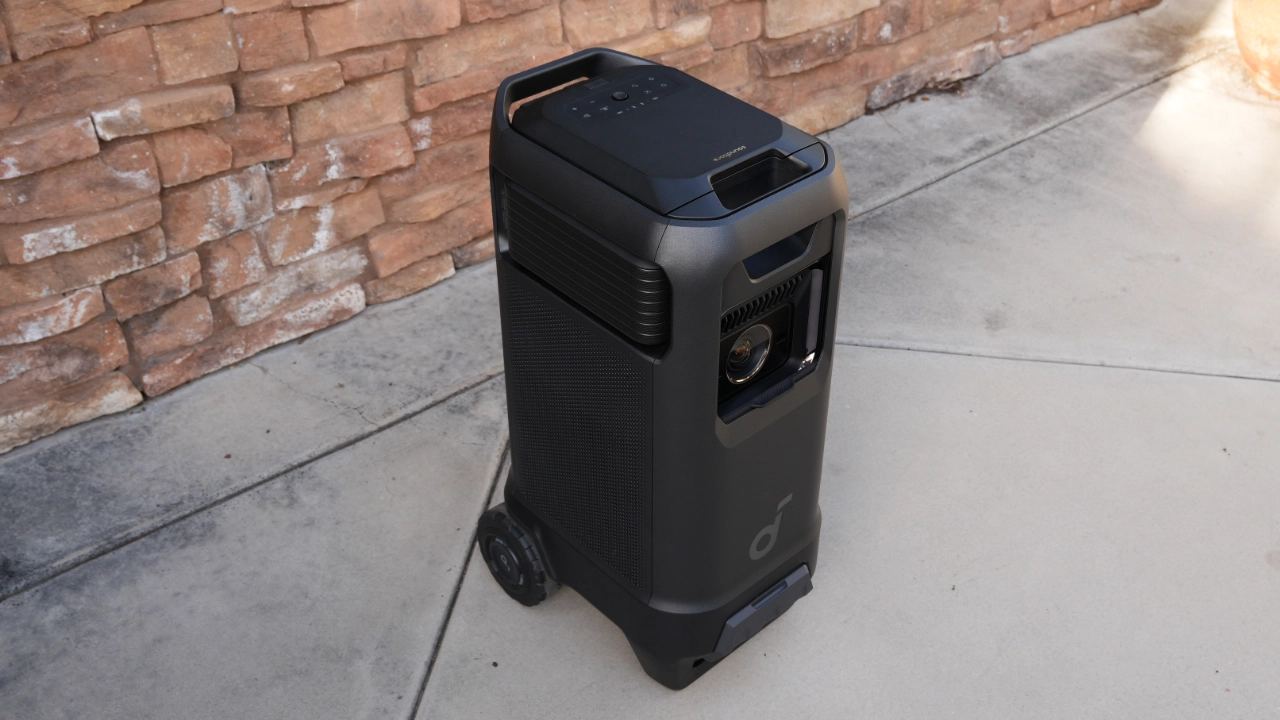 Nebula_X1_Pro_PJBProdShot#4