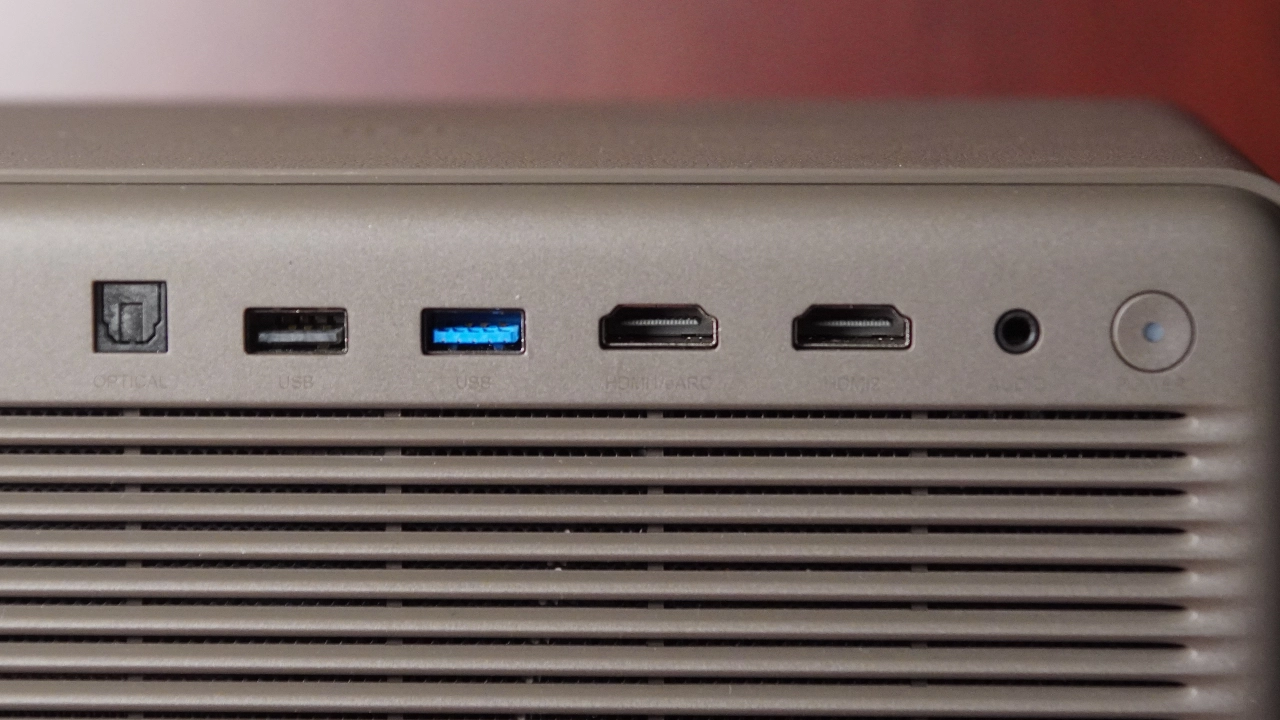 XGIMI_Horizon_20_Max_Inputs