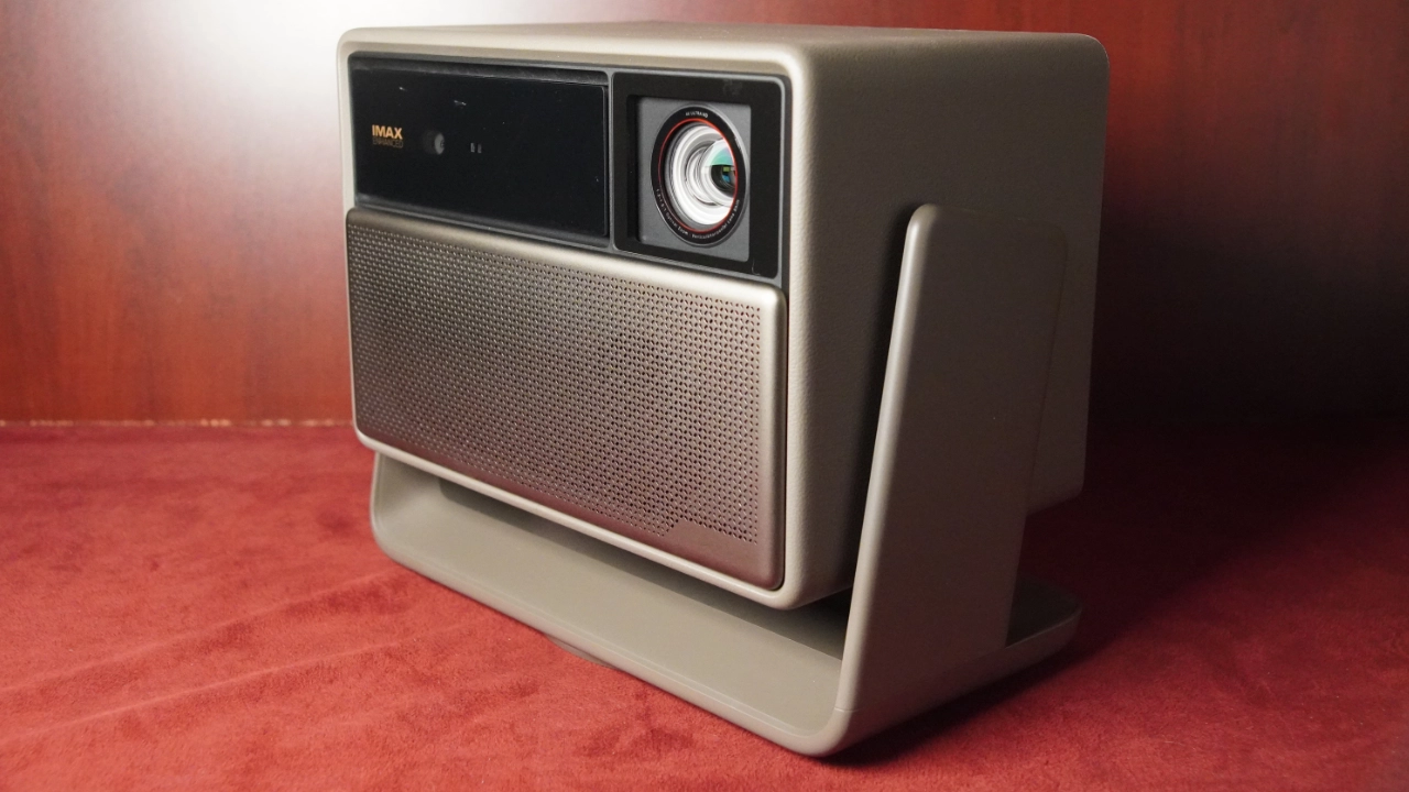 XGIMI_Horizon_20_Max_PJBProdShot#2