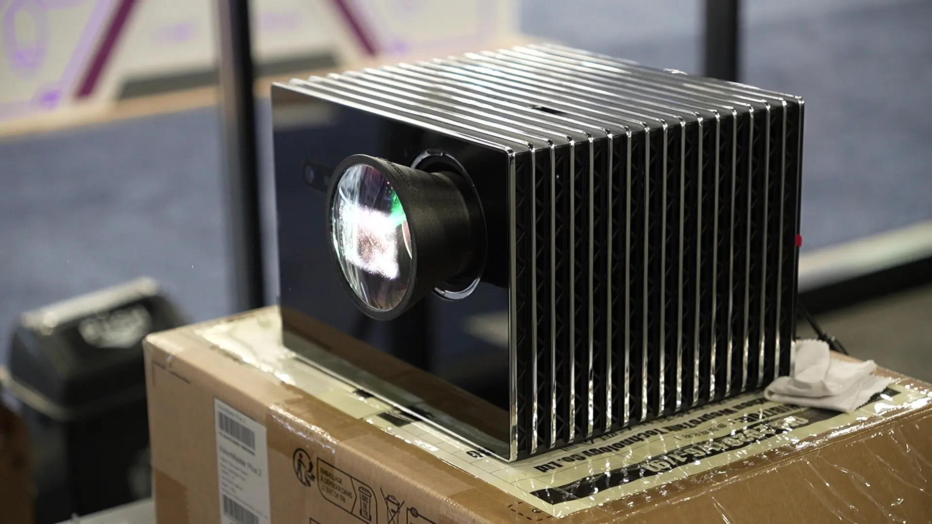 VisionMaster Anamorphic Lens-1