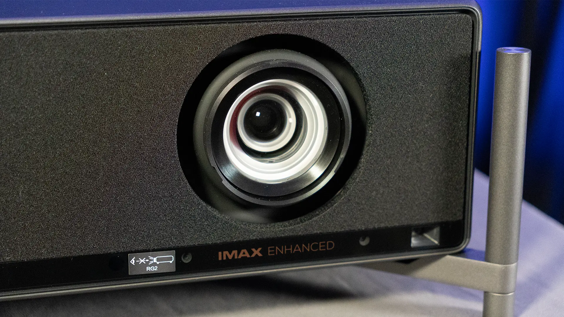 XGIMI Titan Sample-lens-1