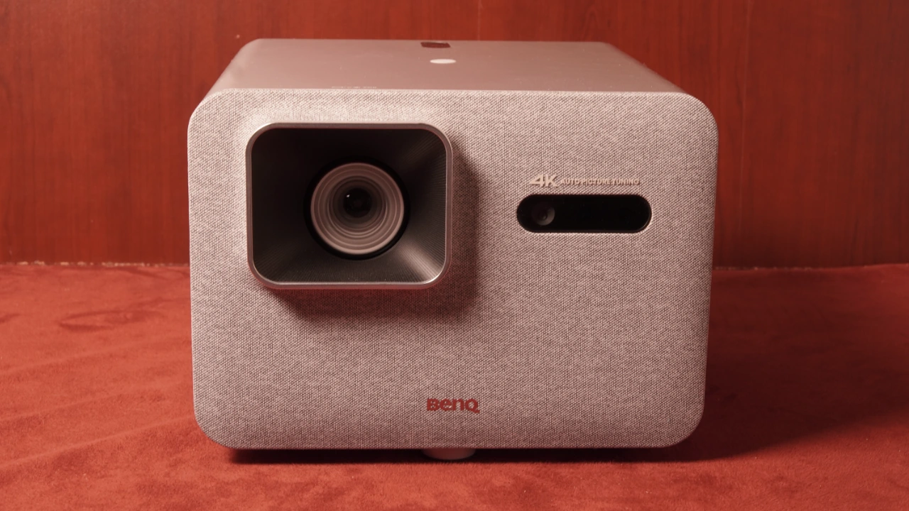 BenQ_TK705STi_PJBProdShot#1