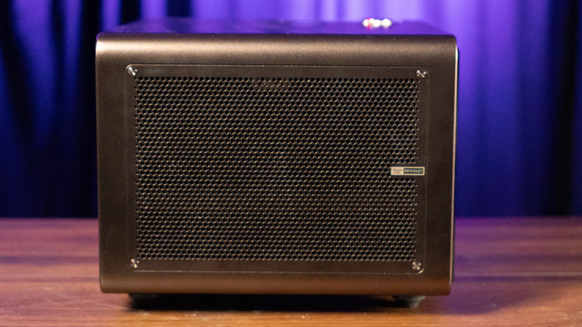 Hisense XR10 Sample-3